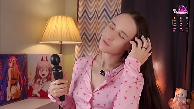 MaudAle online show from November 28, 2025, 1:19 am