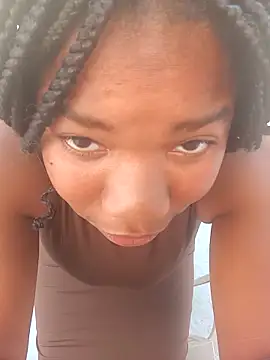 Snapshot of MissAssQueen chatting on October 2, 2025, 1:07 pm MissAssQueen online show from October 2, 2025, 1:07 pm