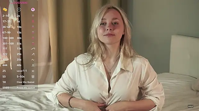 AccaCroyle online show from September 8, 2025, 7:02 pm