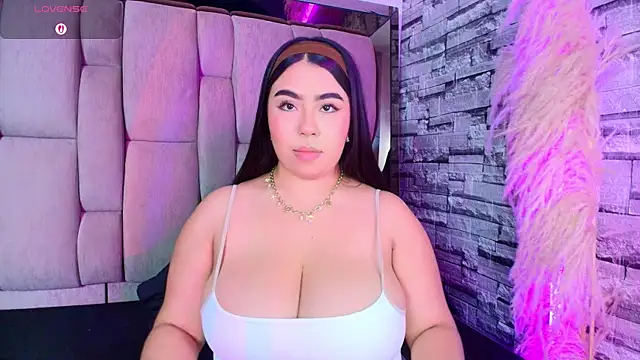 Samy Grey01 online show from April 13, 2026, 3:56 am