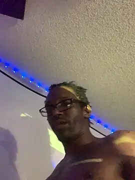 Triggerhappycj100 online show from March 9, 2026, 12:25 am