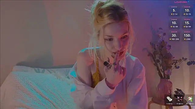 WendyGilber online show from April 23, 2026, 8:00 pm