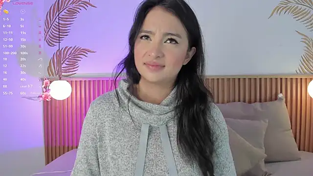 Valleriie  online show from March 12, 2026, 4:24 pm