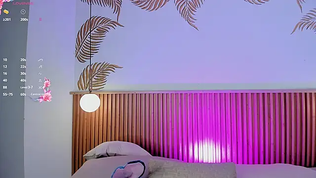 Valleriie  online show from March 31, 2026, 3:01 pm