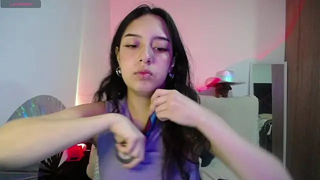 Snapshot of immisssilver chatting on October 5, 2025, 1:04 am immisssilver online show from October 5, 2025, 1:04 am