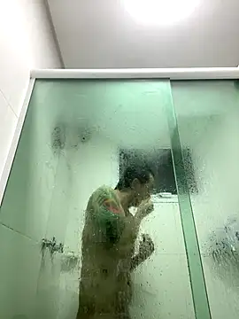 Snapshot of H40SCS chatting on September 27, 2025, 1:32 am H40SCS online show from September 27, 2025, 1:32 am