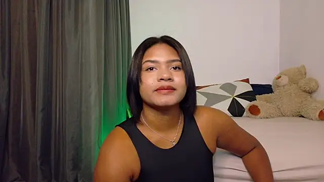 nudesketch1 online show from September 12, 2025, 12:49 pm