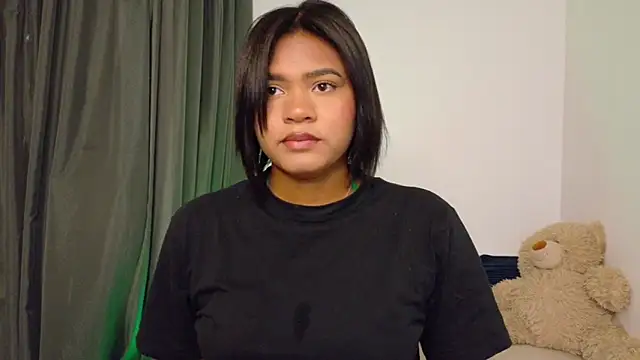 nudesketch1 online show from September 23, 2025, 10:07 am