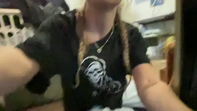 sweetceeme online show from October 27, 2025, 12:04 am