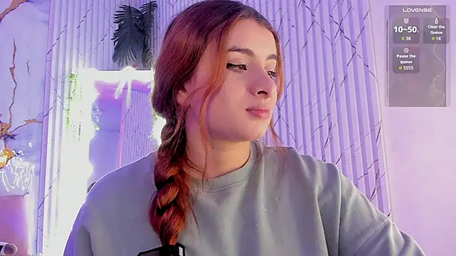 Naomy tay1 online show from April 11, 2026, 7:45 am