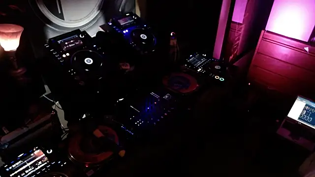 TransFionaLuv online show from March 10, 2026, 6:51 am