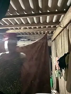 Snapshot of Mamapm20 chatting on September 14, 2025, 11:42 am Mamapm20 online show from September 14, 2025, 11:42 am