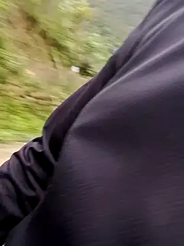 Snapshot of Mamapm20 chatting on September 28, 2025, 12:05 am Mamapm20 online show from September 28, 2025, 12:05 am