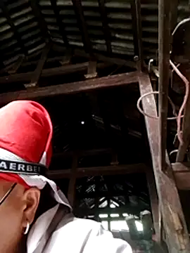 Snapshot of Mamapm20 chatting on October 28, 2025, 7:34 am Mamapm20 online show from October 28, 2025, 7:34 am