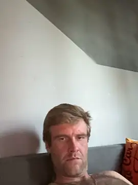 jarda94cz online show from September 21, 2025, 5:42 am