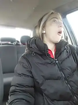 Reina Cummings online show from March 21, 2026, 6:07 am