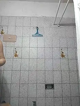 Auroraluna - online show from October 12, 2025, 10:53 pm