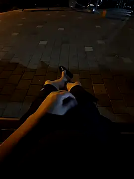 Snapshot of starvingo2002 chatting on September 14, 2025, 10:58 am starvingo2002 online show from September 14, 2025, 10:58 am