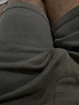 bigDick 000610 online show from April 21, 2026, 7:28 pm