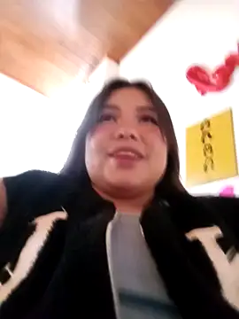 LucyPetit online show from October 2, 2025, 1:29 pm