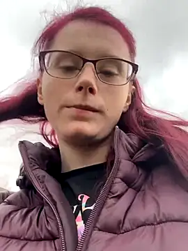 raen001 online show from November 27, 2025, 9:44 am