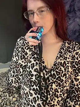 raen001 online show from February 19, 2026, 10:39 pm