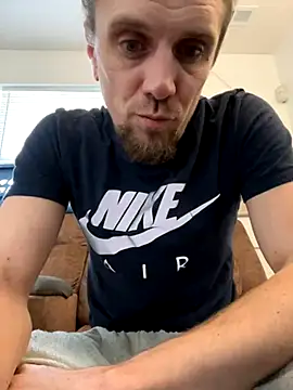 Snapshot of alwayshorny90 chatting on November 1, 2025, 5:37 pm alwayshorny90 online show from November 1, 2025, 5:37 pm