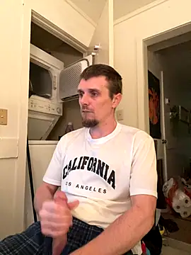 Snapshot of alwayshorny90 chatting on November 5, 2025, 3:06 am alwayshorny90 online show from November 5, 2025, 3:06 am