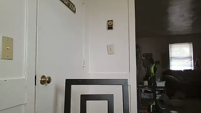 Snapshot of alwayshorny90 chatting on November 11, 2025, 2:06 pm alwayshorny90 online show from November 11, 2025, 2:06 pm