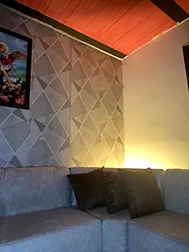 Alisse taylor2 online show from September 26, 2025, 12:20 pm