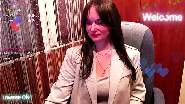 Snapshot of MilaRay chatting on April 17, 2026, 3:37 pm MilaRay online show from April 17, 2026, 3:37 pm