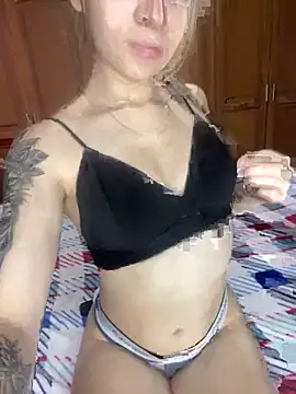 Snapshot of karla-thomsom10 chatting on September 11, 2025, 10:21 pm karla-thomsom10 online show from September 11, 2025, 10:21 pm