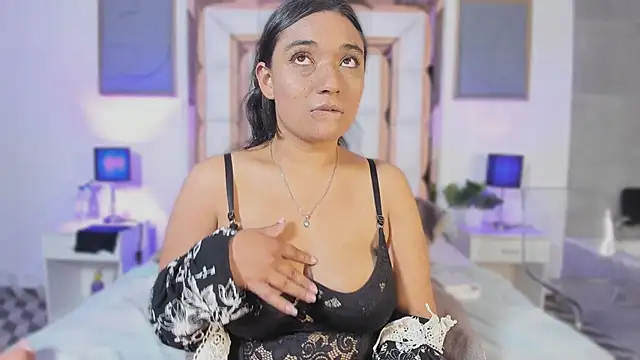 scarlet dh online show from December 4, 2025, 8:23 am