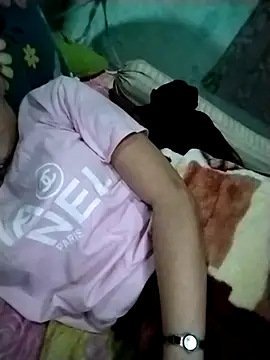 Snapshot of Minety473 chatting on February 9, 2026, 3:21 am Minety473 online show from February 9, 2026, 3:21 am