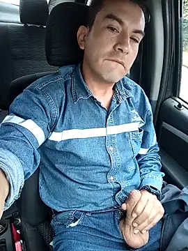 Blackaxes online show from April 13, 2026, 9:31 pm