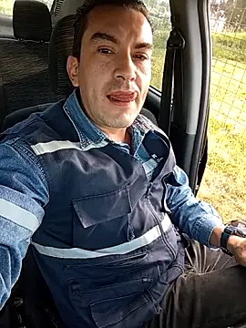 Snapshot of Blackaxes chatting on May 27, 2026, 10:07 pm Blackaxes online show from May 27, 2026, 10:07 pm