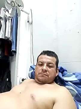 molinajm online show from January 17, 2026, 2:38 am