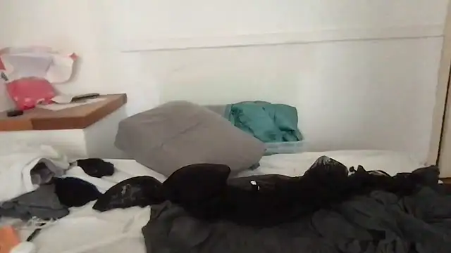 kimii222409 online show from September 29, 2025, 11:48 am