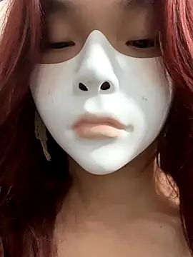 GinnySul online show from November 18, 2025, 6:01 pm