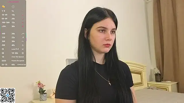 Snapshot of EnricaElis chatting on November 11, 2025, 8:09 pm EnricaElis online show from November 11, 2025, 8:09 pm