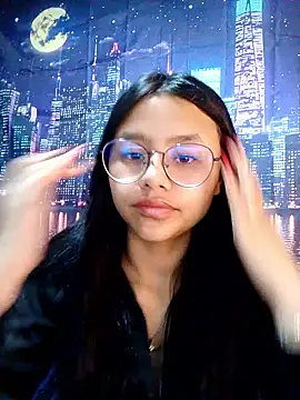 Snapshot of SofieLove_01 chatting on February 28, 2026, 8:04 am SofieLove 01 online show from February 28, 2026, 8:04 am