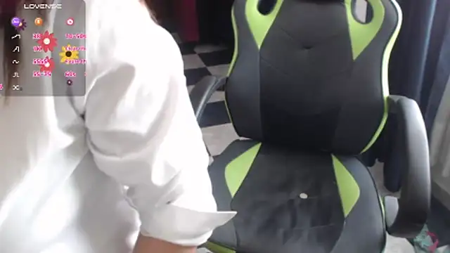 hiilarybrown online show from April 3, 2026, 5:11 pm