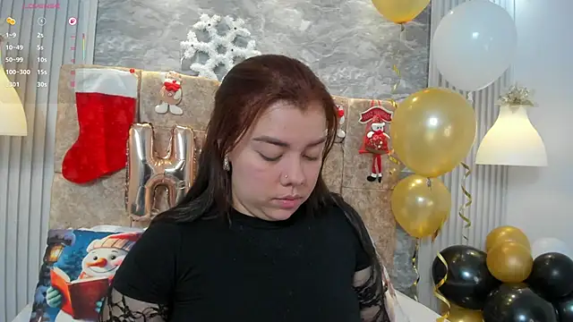 leilapons online show from December 22, 2025, 8:39 pm