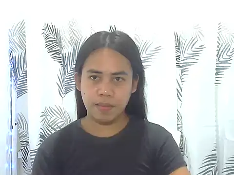 Snapshot of exoticpinay_dolly chatting on November 6, 2025, 1:34 pm exoticpinay dolly online show from November 6, 2025, 1:34 pm
