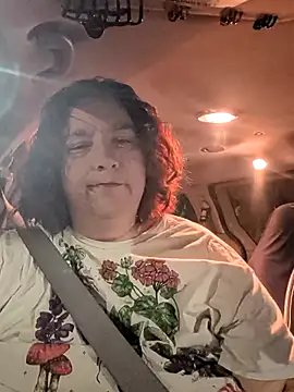 lil-gemini-hippy online show from May 16, 2026, 12:40 am