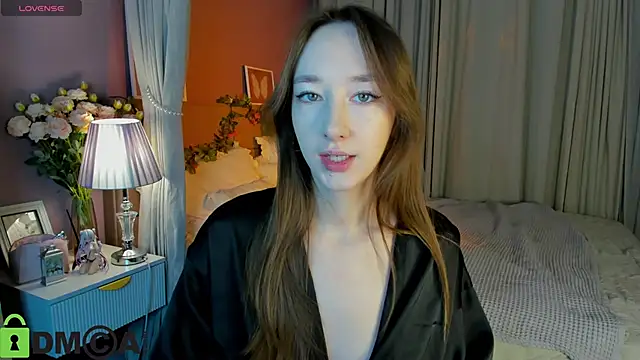 Miche1le Allenne online show from November 30, 2025, 1:09 am