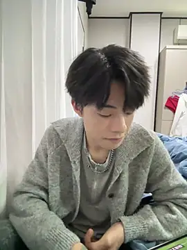 junjun1189 online show from April 24, 2026, 5:54 am