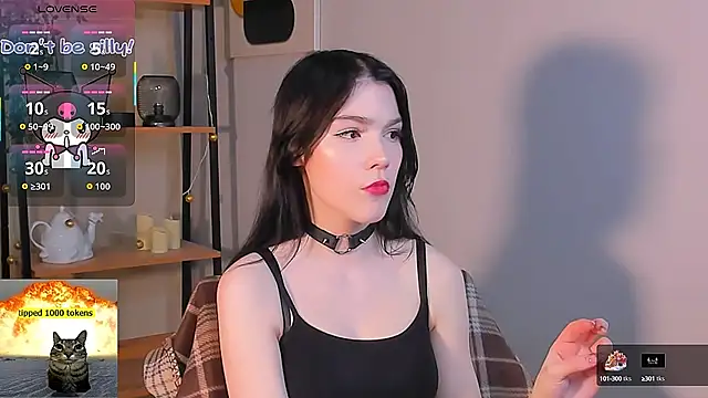 Sophie SkyAngel online show from October 7, 2025, 1:41 pm