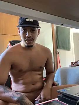 BAGHEERAPGG online show from April 15, 2026, 1:18 pm