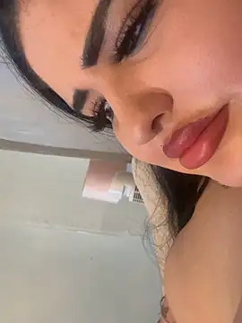 cbabyxox online show from March 20, 2026, 11:59 am